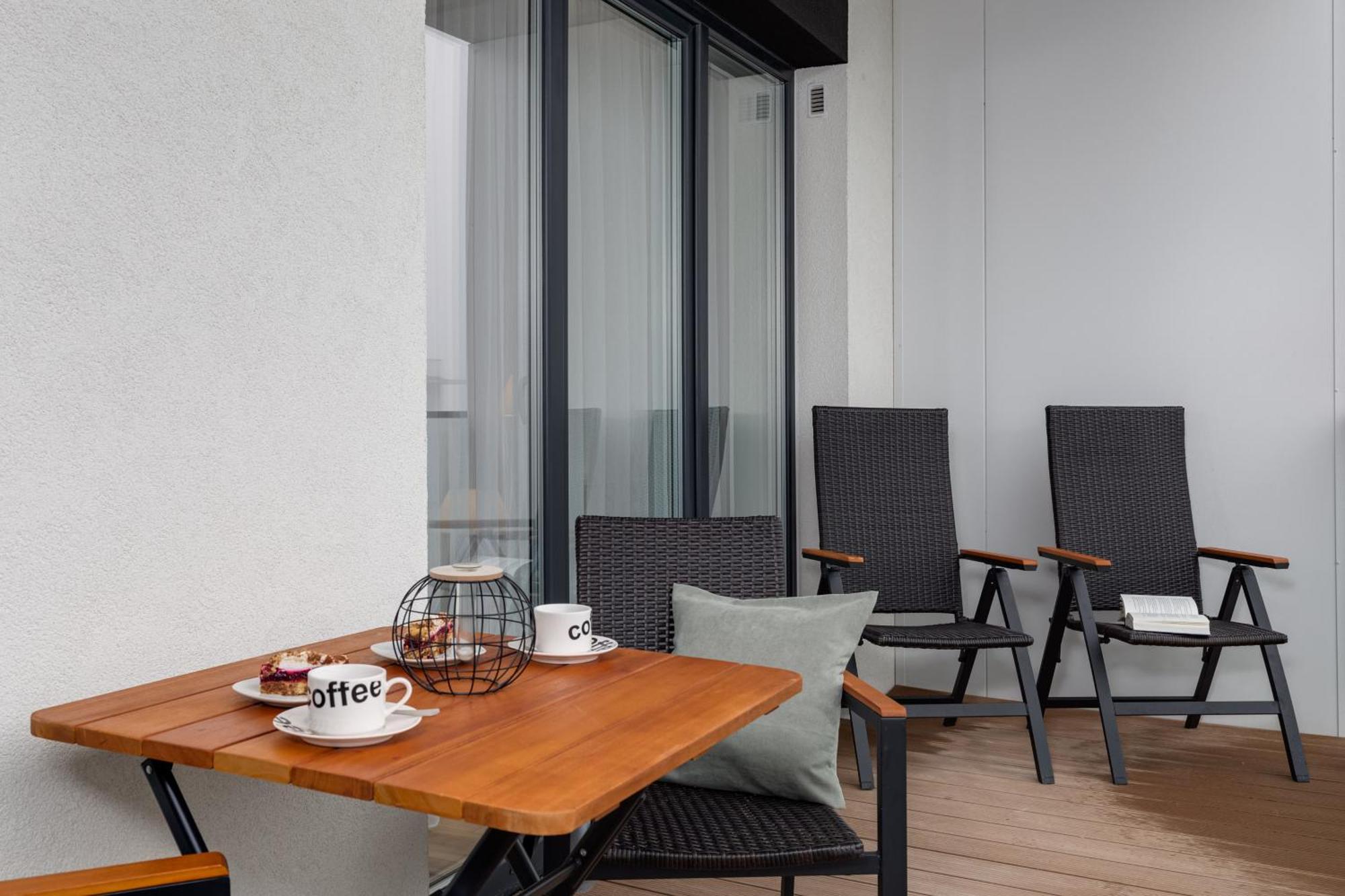 Stela Water Side Apartment - Swimming Pool & Sauna By Renters Prestige Dziwnow Exterior photo